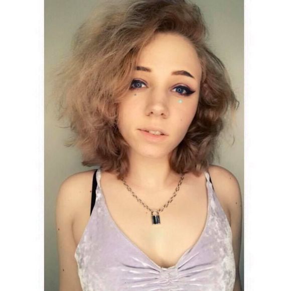 Meet your Posher, Sonya - Picture 1 of 1